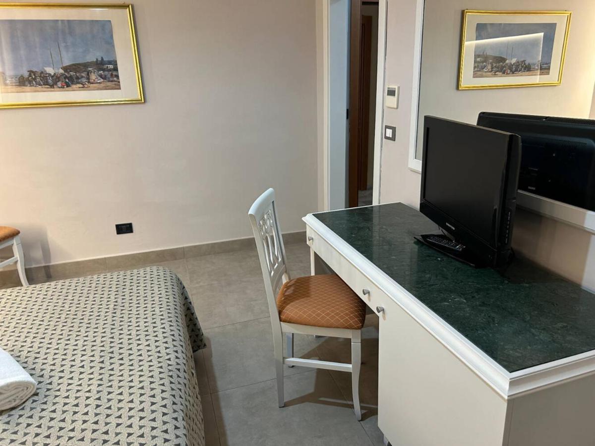 Grand Hotel Montesilvano Marina 외부 사진