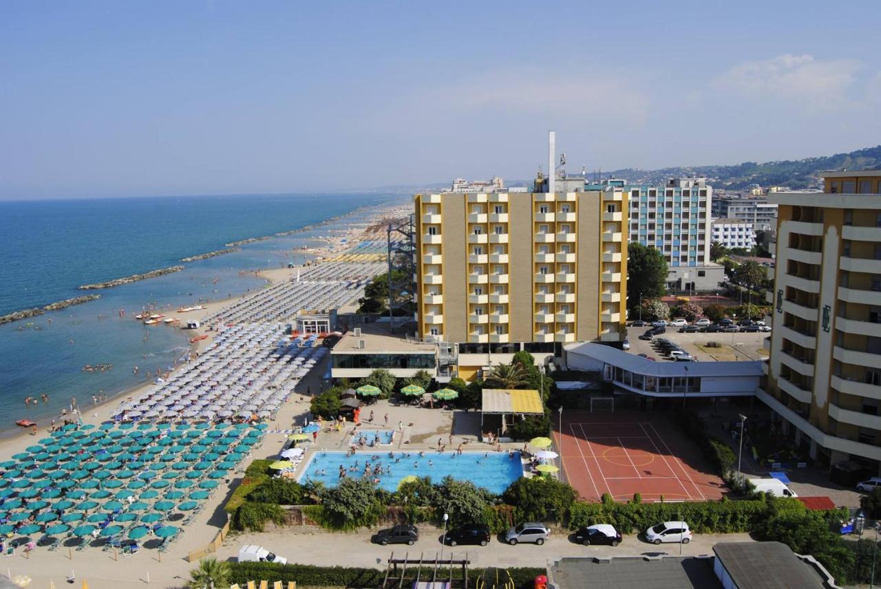 Grand Hotel Montesilvano Marina 외부 사진